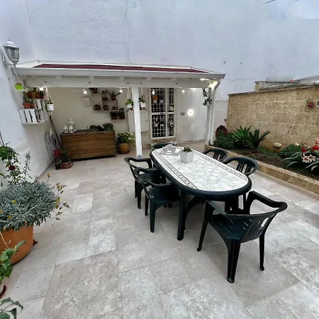 아파트 La Casa Nel Borgo